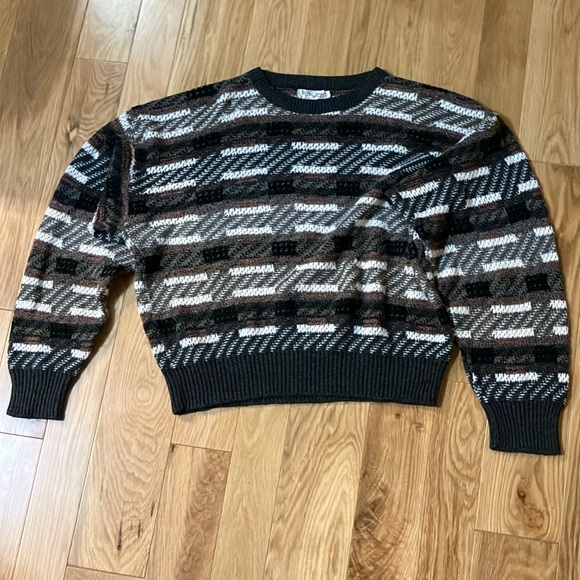 Vintage Jantzen sweater size Large - Picture 1 of 3
